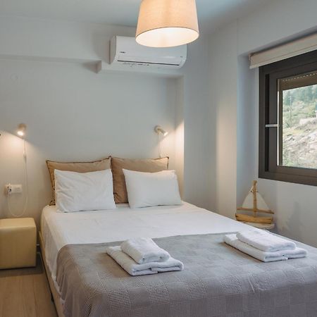 Amelia Luxury Suite Nikiana Exterior foto